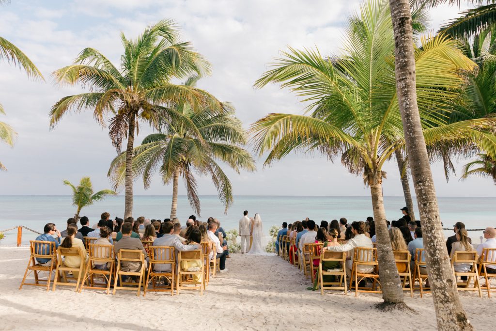 Beach ceremony with the Caribbean Sea as a backdrop and white sands in Playa del Carmen
