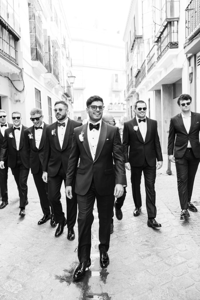 wedding party at cortijo el trobal