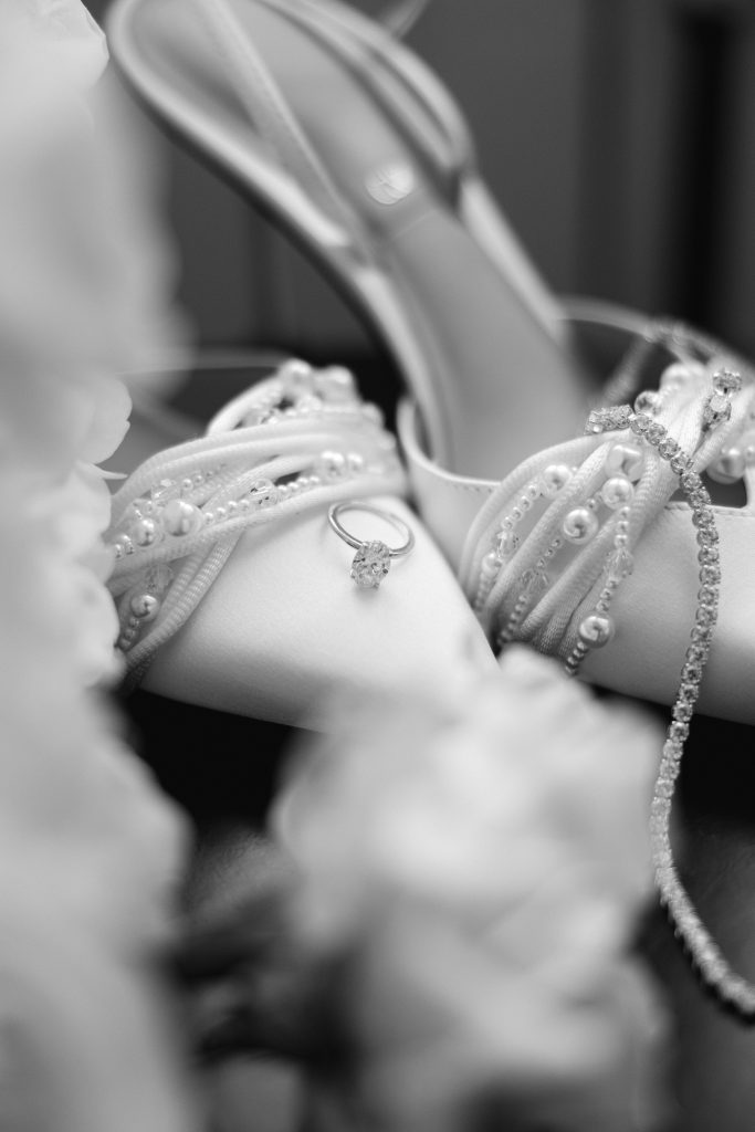 bride getting ready at cortijo el trobal
