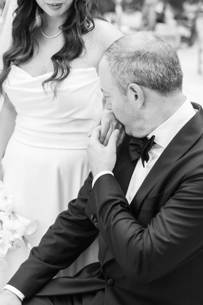 kima-tulum-jungle-venue-couple-romantic-moment-photographer