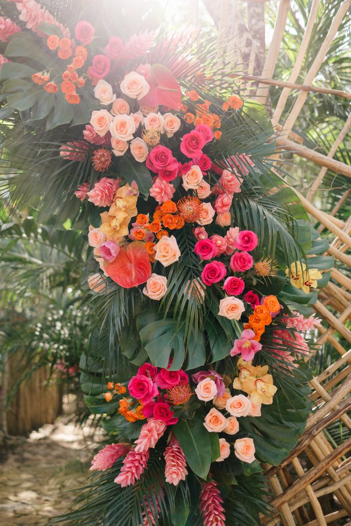 wedding decor at espacio chechén wedding, Tulum