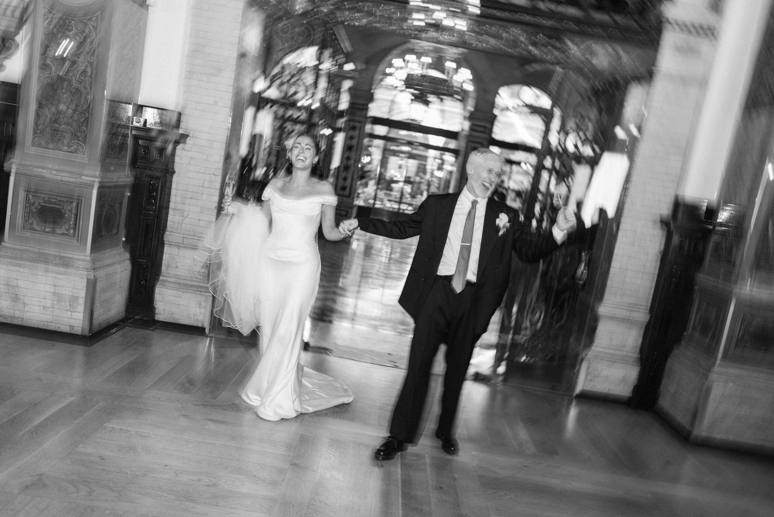 Bride and groom at Hotel Alfonso XIII Seville entrance