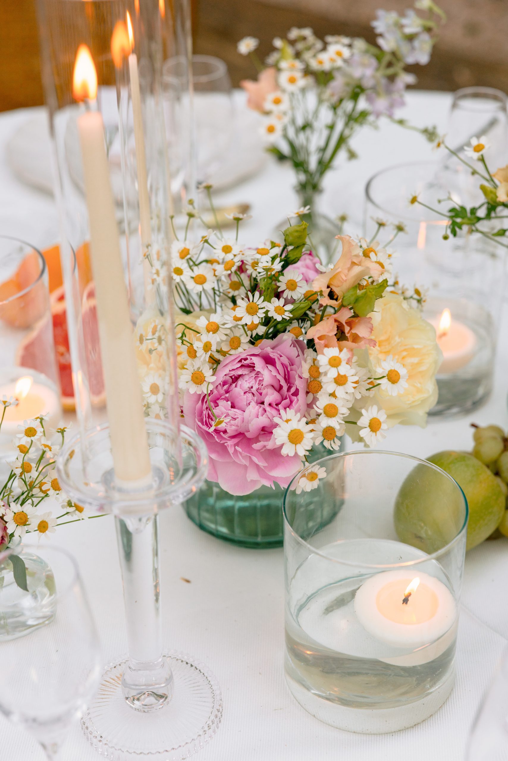 Wedding cocktail hour at Jardines de Alfabia gardens