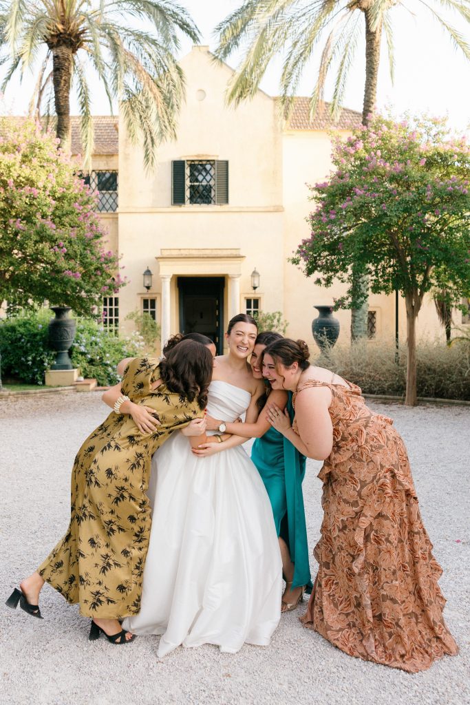 Boda de verano en Bellasombra House, jardines diseñados por Kip Dodds